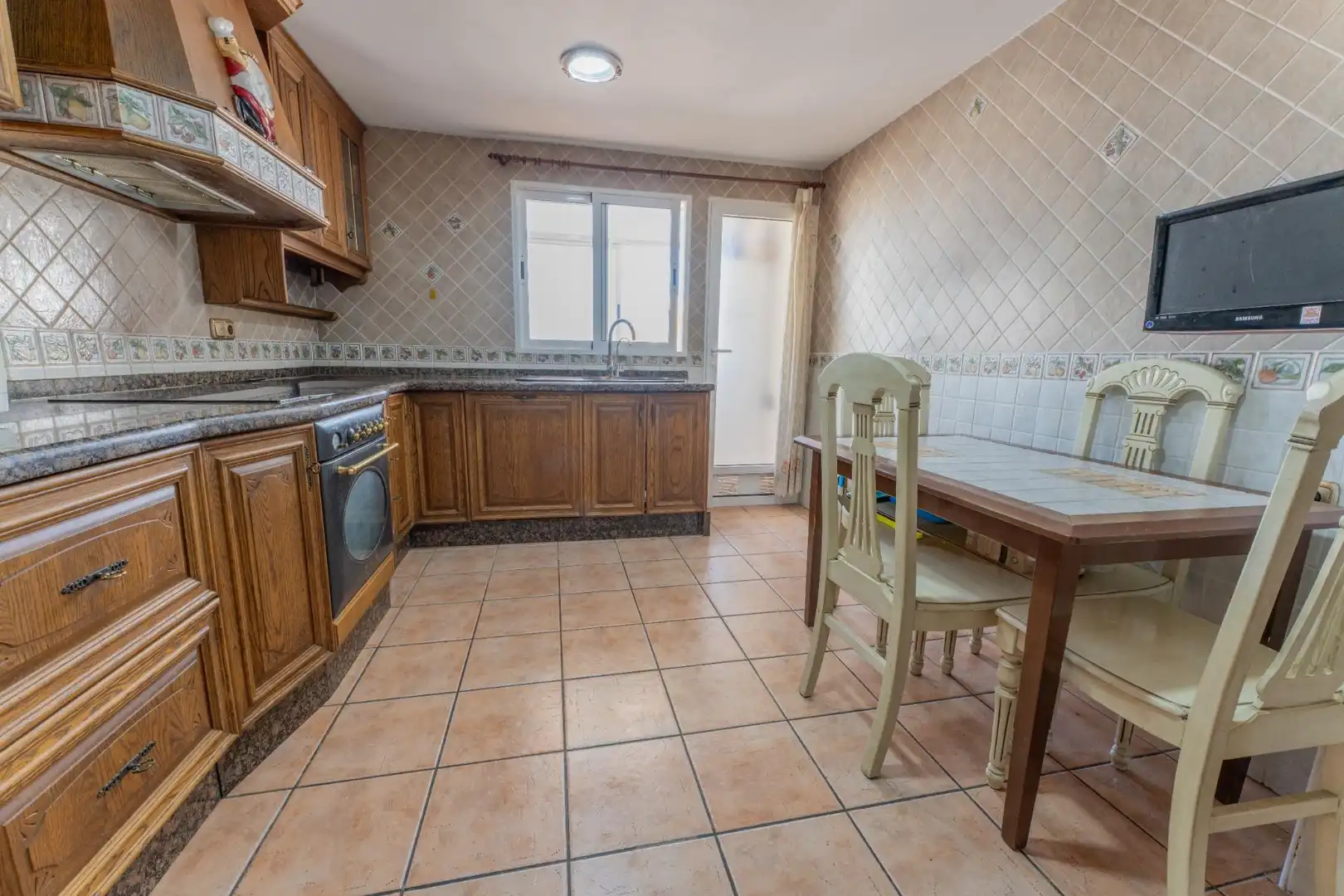 Kitchen of Flat for sale in Elche / Elx  with Air Conditioner, Furnished and Balcony