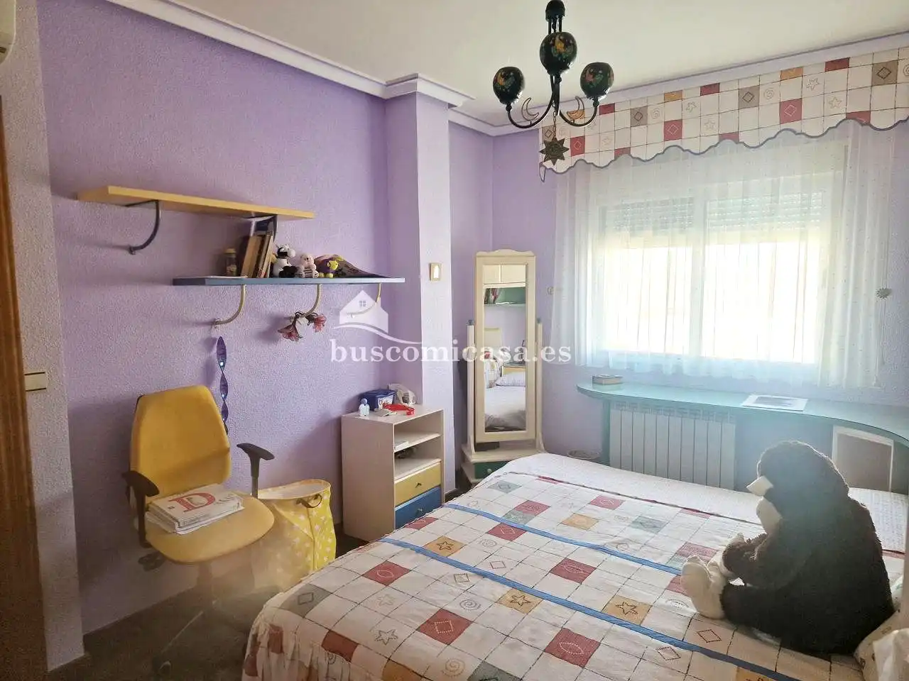 Dormitori de Casa adosada en venda en Torredelcampo amb Aire condicionat, Calefacció i Jardí privat