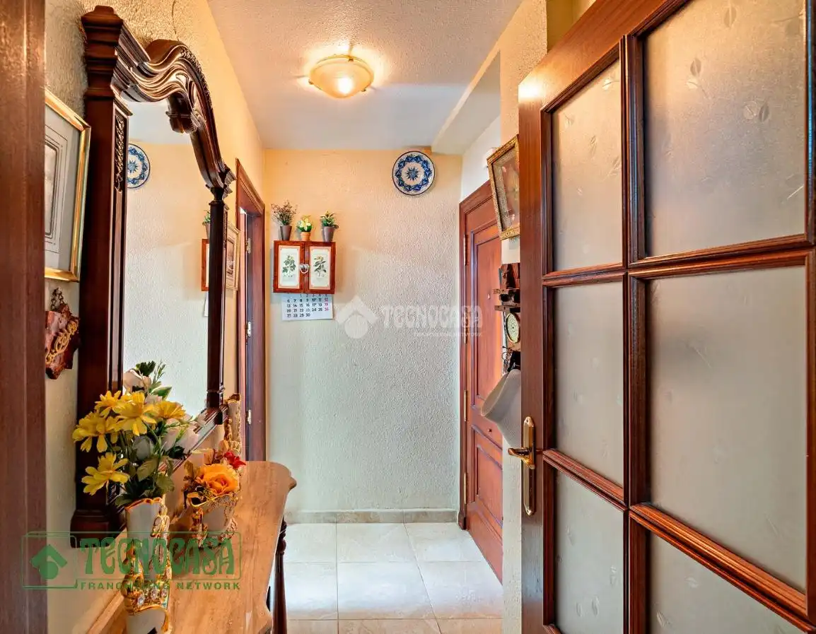 Piso en venta en El Ejido con Aire acondicionado, Terraza y Amueblado