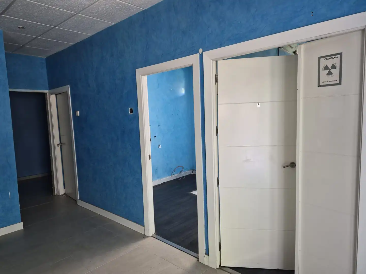 Local comercial de lloguer a Avenida del Ejército 1, imagen 5