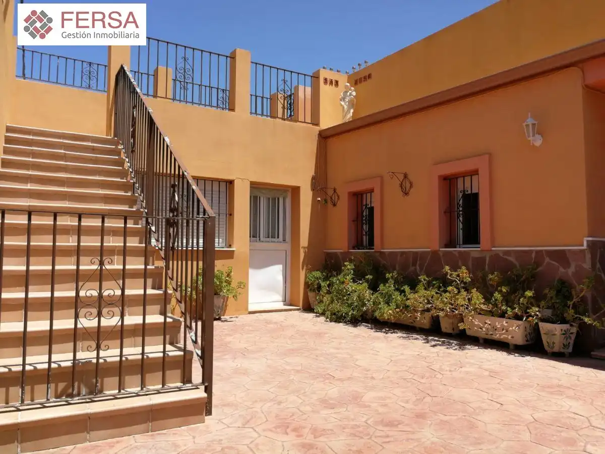 Casa o xalet en venda a Cuatro Pinos - El Carmen
