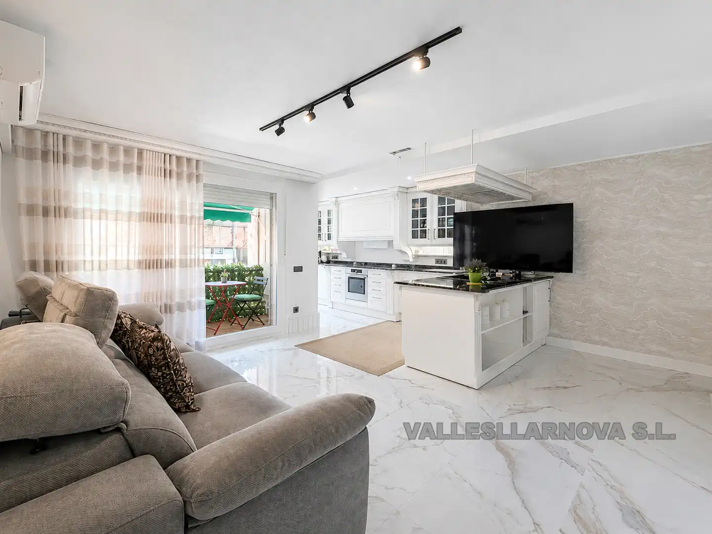 Sala d'estar de Pis en venda en Mollet del Vallès amb Aire condicionat, Parquet i Balcó