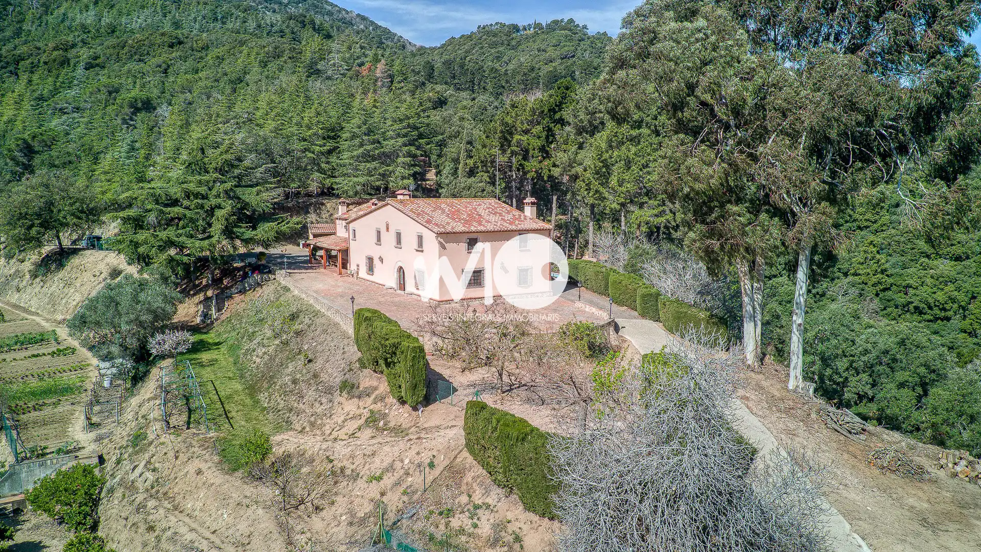 Casa con piscina in vendita a Diseminado Veinat de Hortsavinya 16