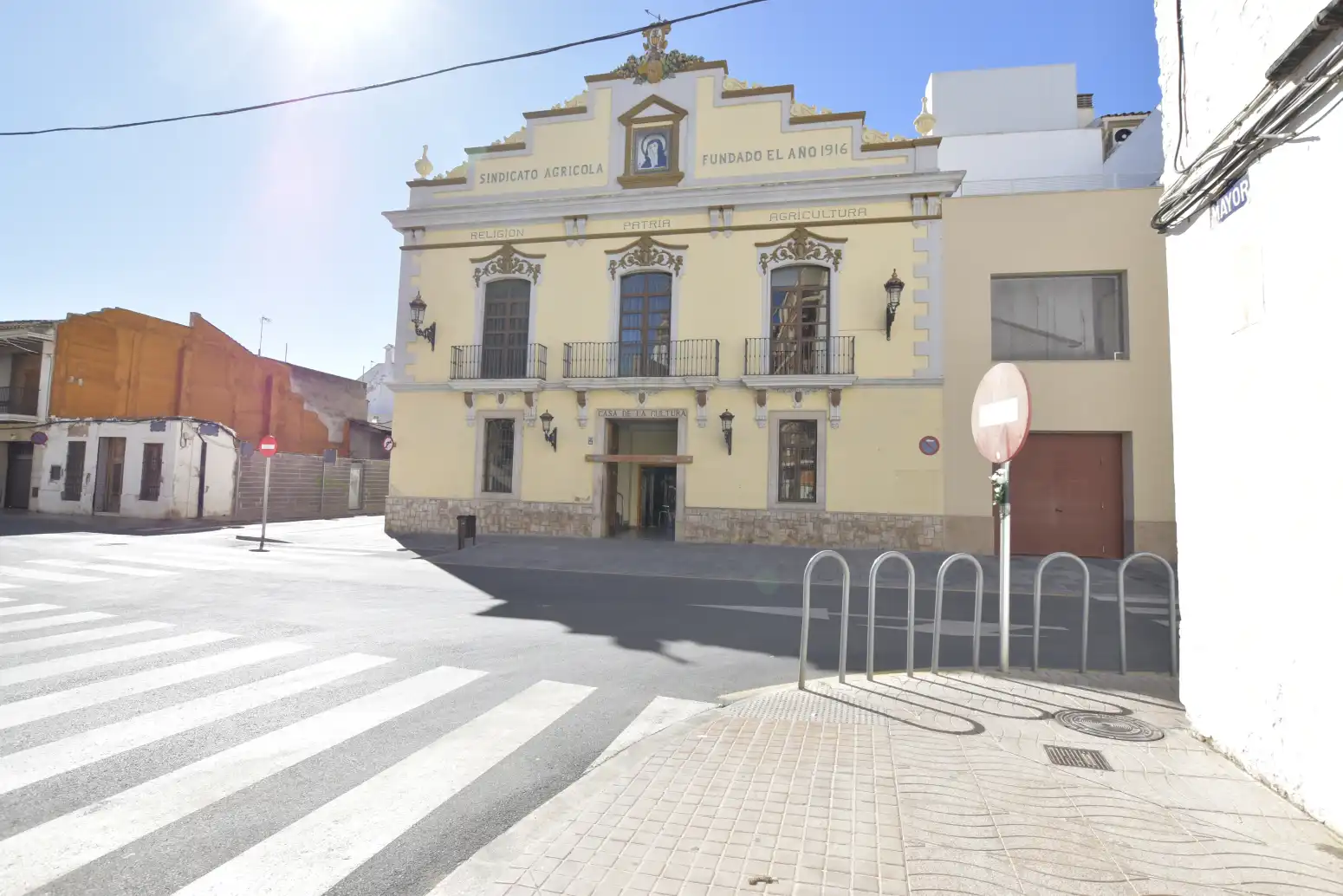 Vista exterior de Àtic en venda en Rafelbuñol / Rafelbunyol amb Aire condicionat, Calefacció i Terrassa