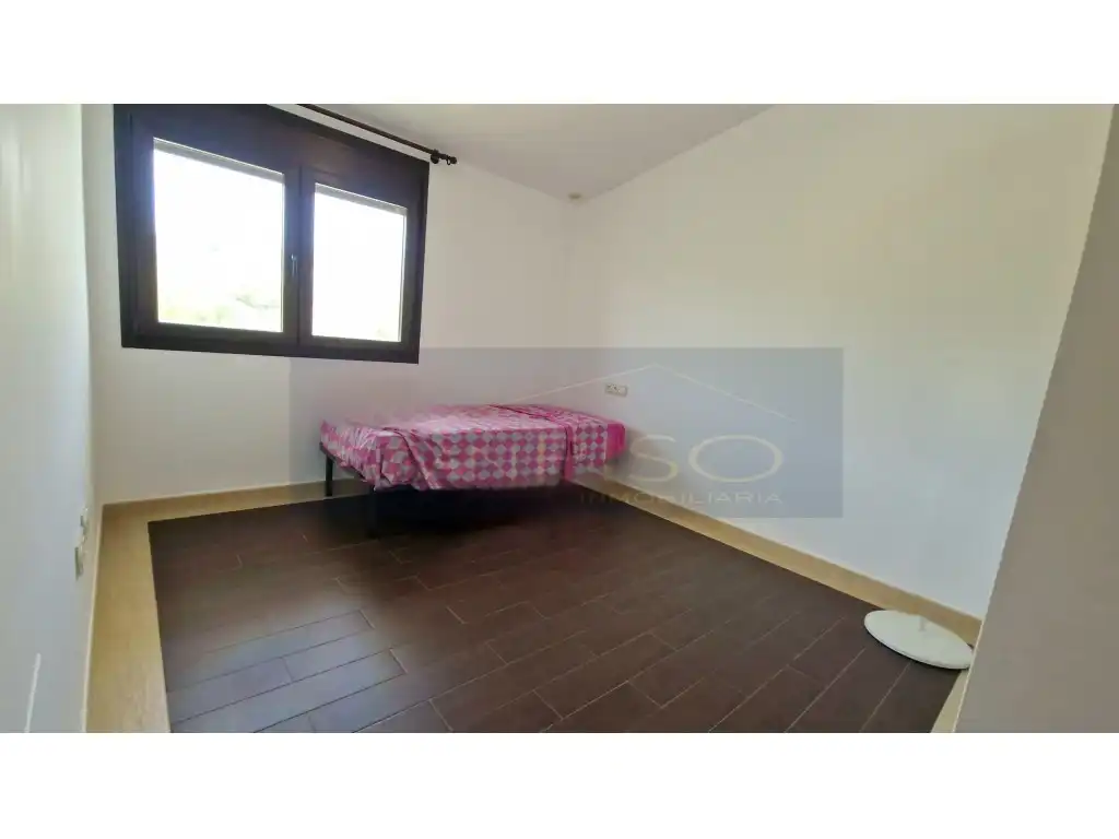 Habitación de Dúplex en venta en Estepona con Terraza y Piscina comunitaria