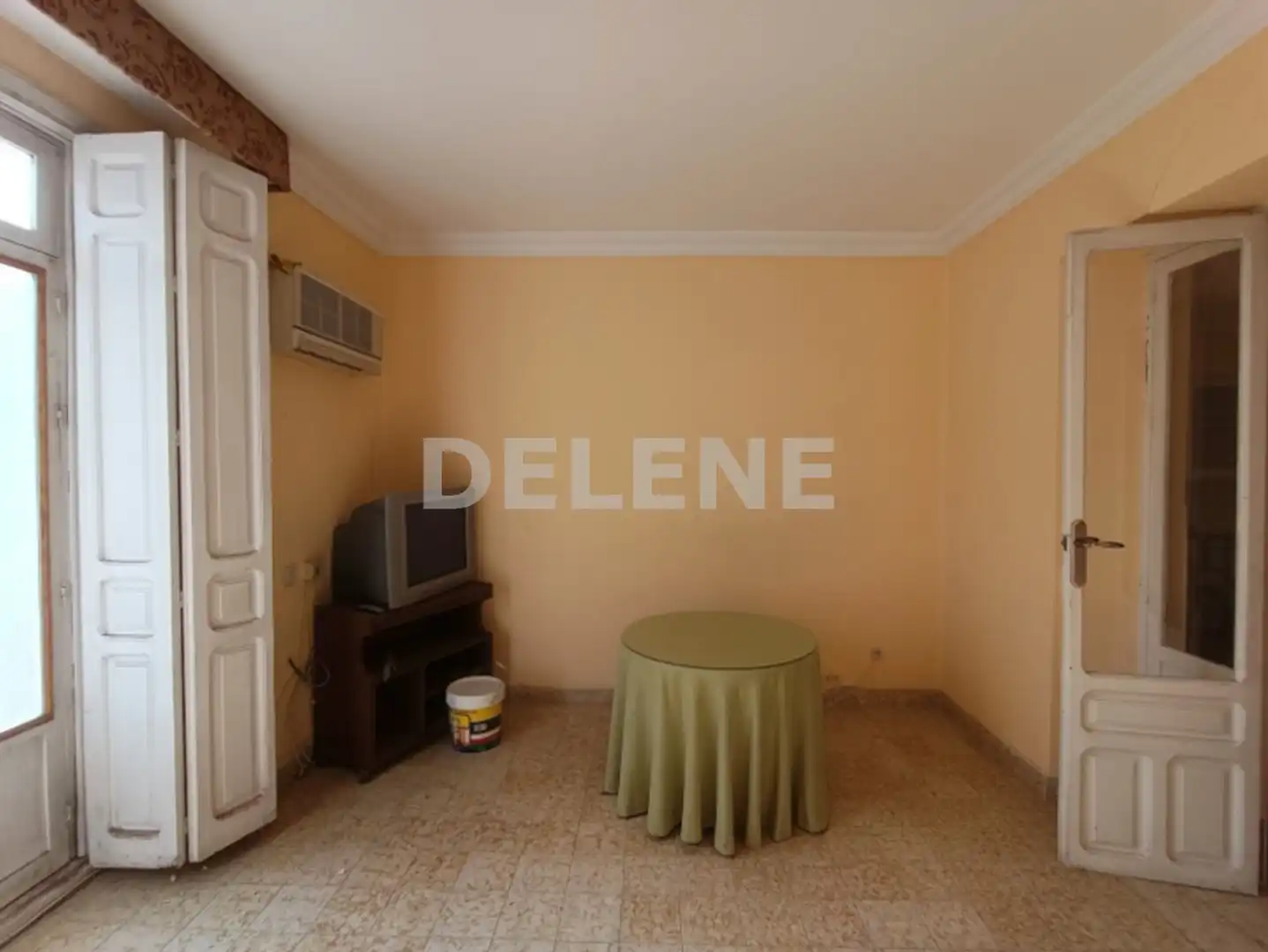 Schlafzimmer von Wohnung zum Verkauf in Hellín mit Möbliert und Balkon
