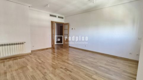 PISO EN URBANIZACIÓN CERRADA. EN POBLADO DE ORCASITAS, imatge 2