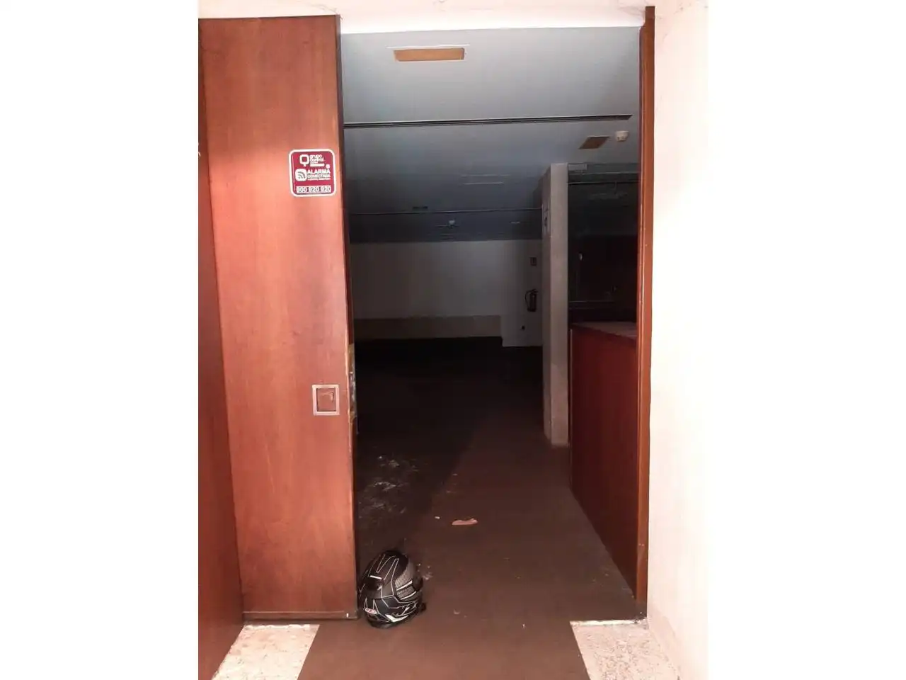 Office space with lift for sale in Avenida Corts Catalanes, imagen 2
