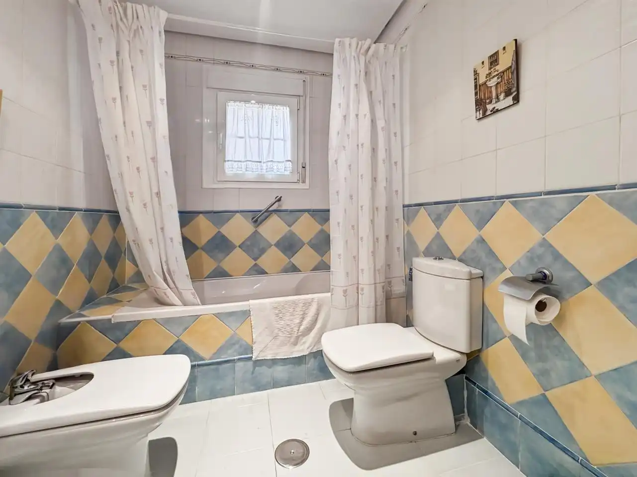 Bany de Casa o xalet en venda en Galapagar amb Calefacció, Jardí privat i Parquet