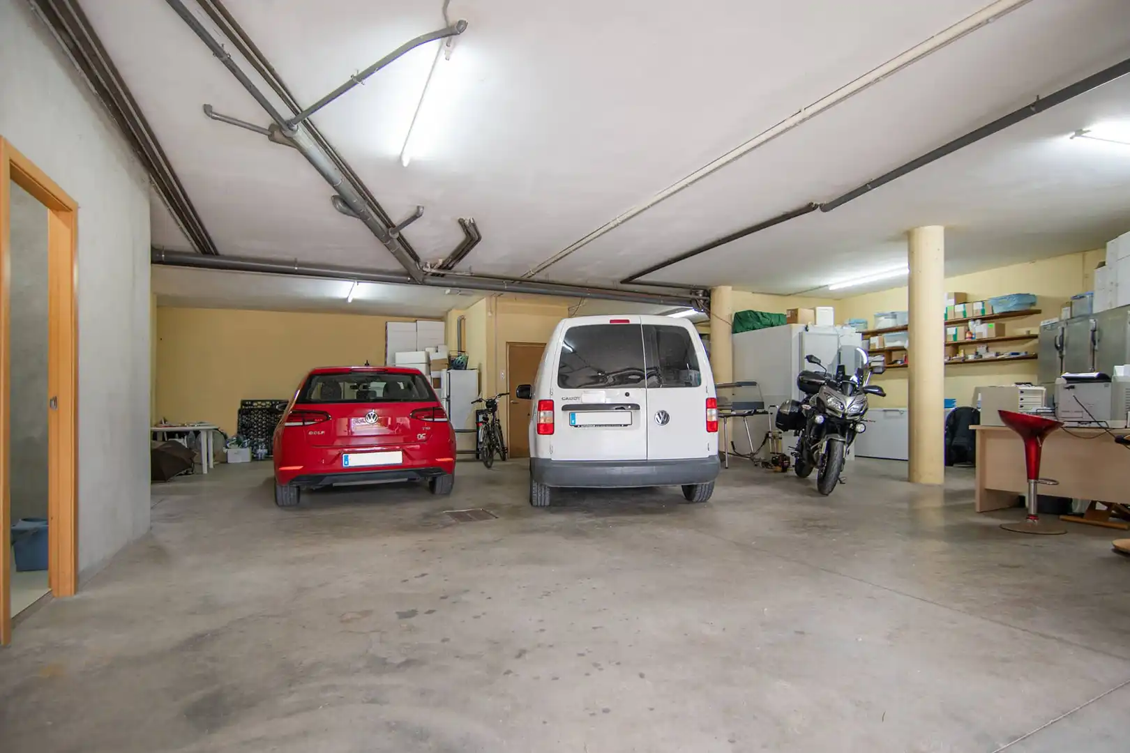 Parking de Casa o chalet en venta en Palau de Santa Eulàlia con Aire acondicionado, Calefacción y Jardín privado