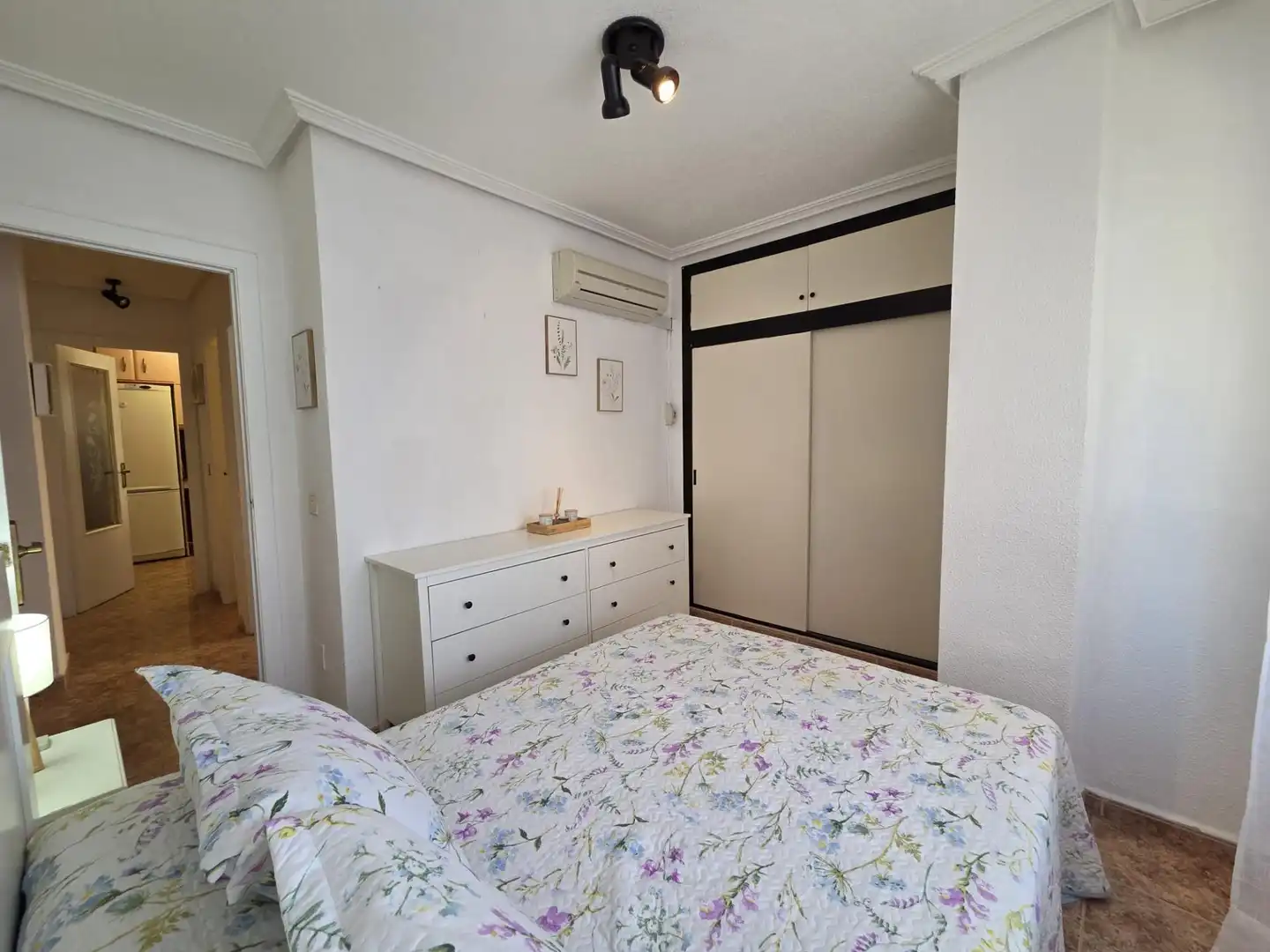 Bedroom of Apartments for rent in Los Alcázares  with Air Conditioner, Heating and Storage room