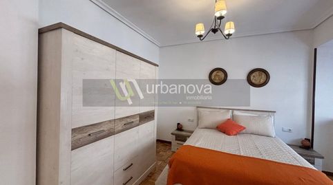 Foto 2 de Piso de alquiler en Gran Via, Logroño