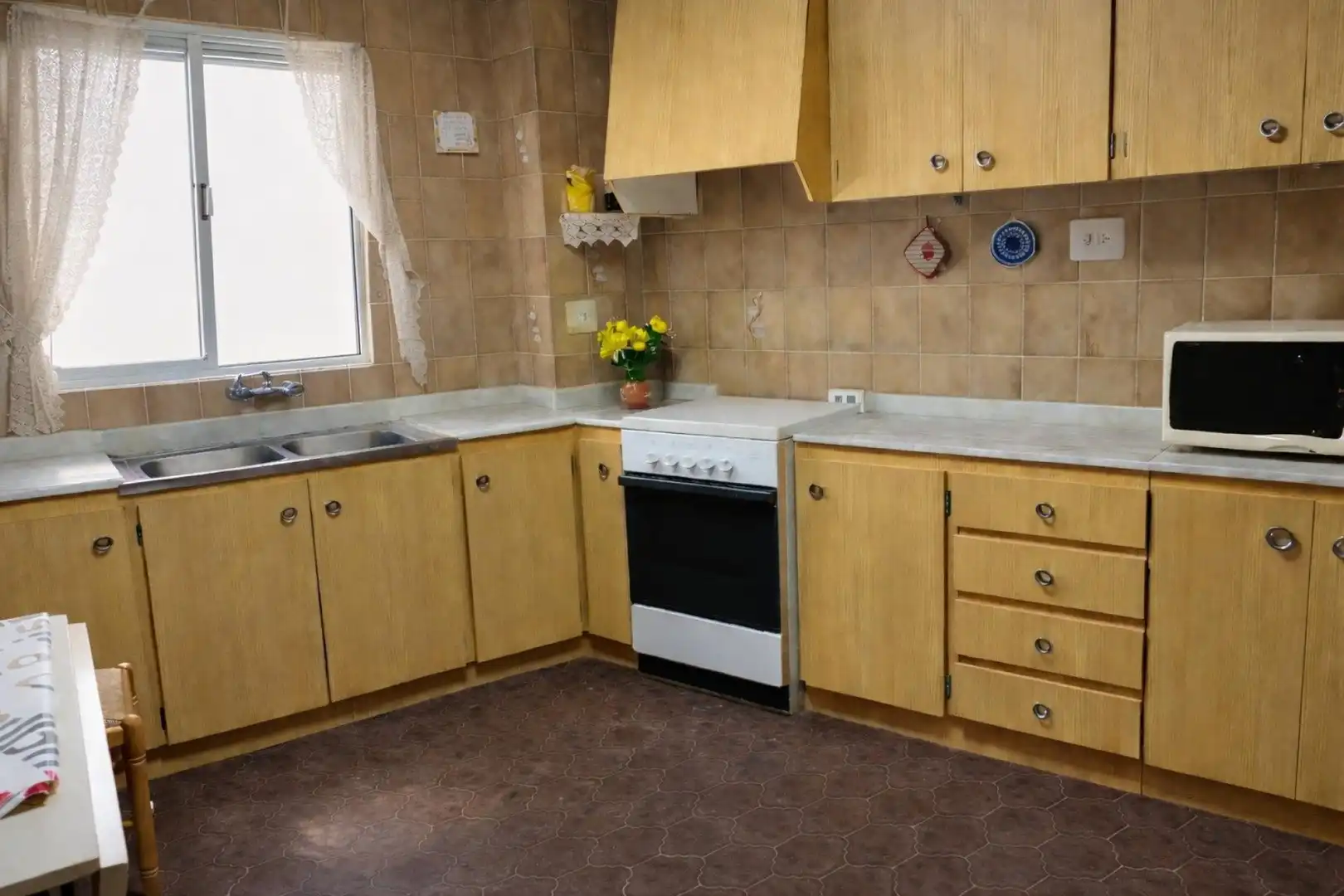 Cocina de Casa adosada en venta en Teresa de Cofrentes con Calefacción, Terraza y Balcón