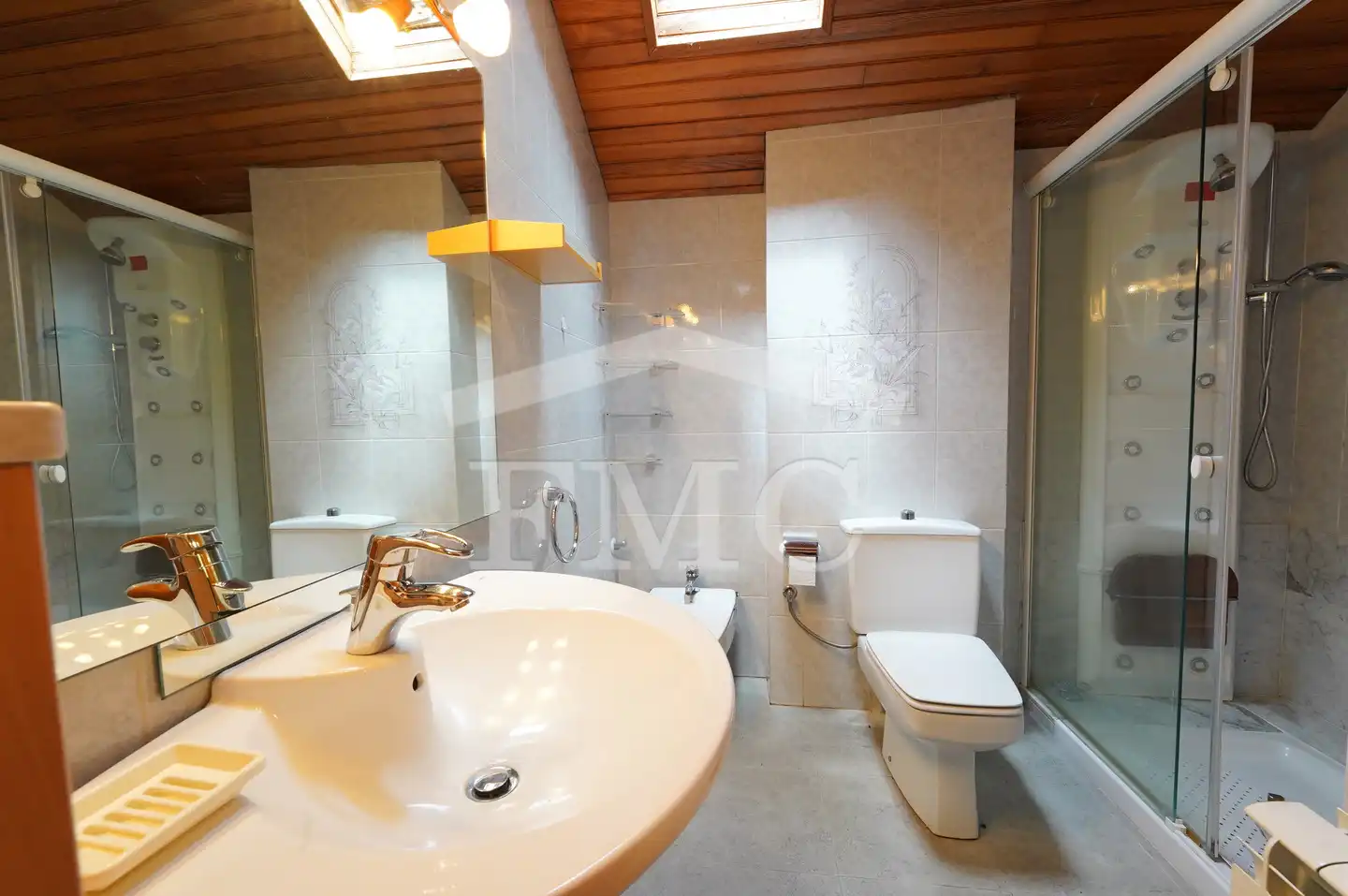 Baño de Casa o chalet en venta en Llívia con Calefacción, Jardín privado y Parquet