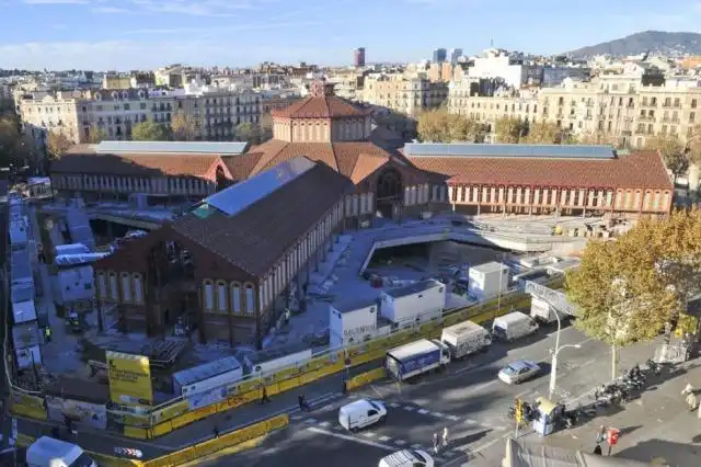 Local comercial en venta en Eixample, imagen 3