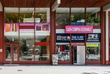 Exterior view of Commercial properties for rent in Barcelona  with Air Conditioner and Heating