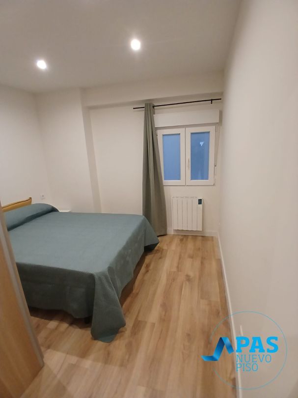 Bedroom of Flat to rent in Santander  with Heating