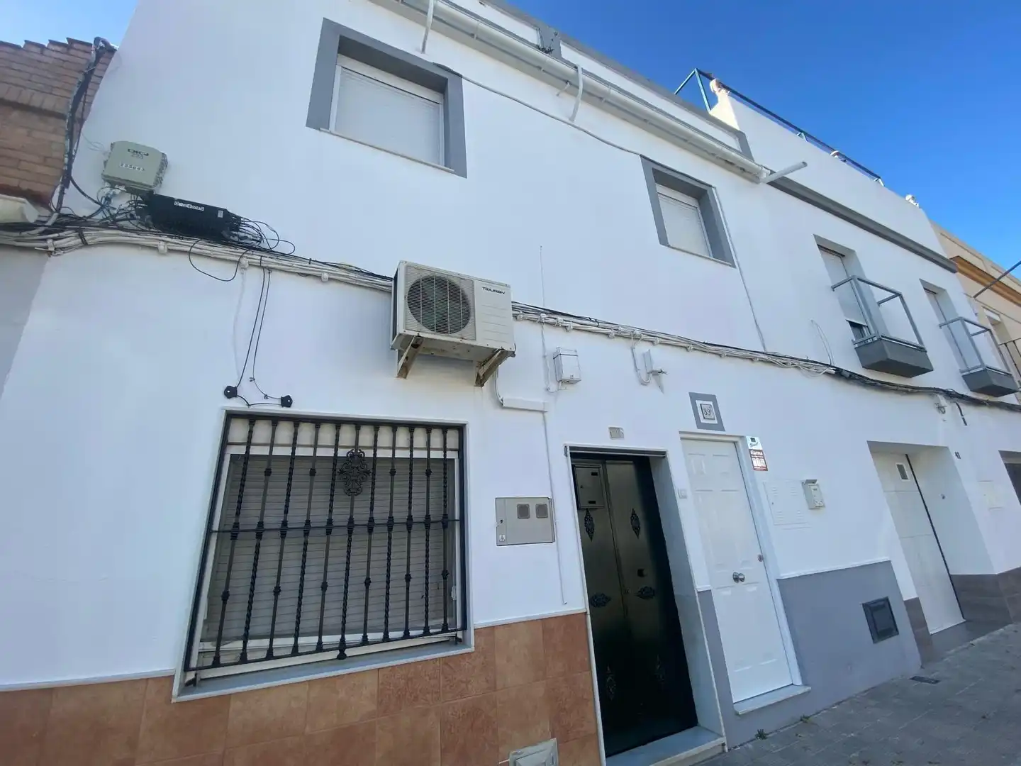 Vista exterior de Pis en venda en Utrera