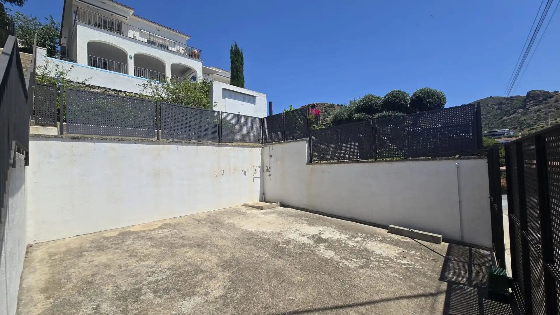 Casa con piscina en venta en diego velasquez 140, imagen 3