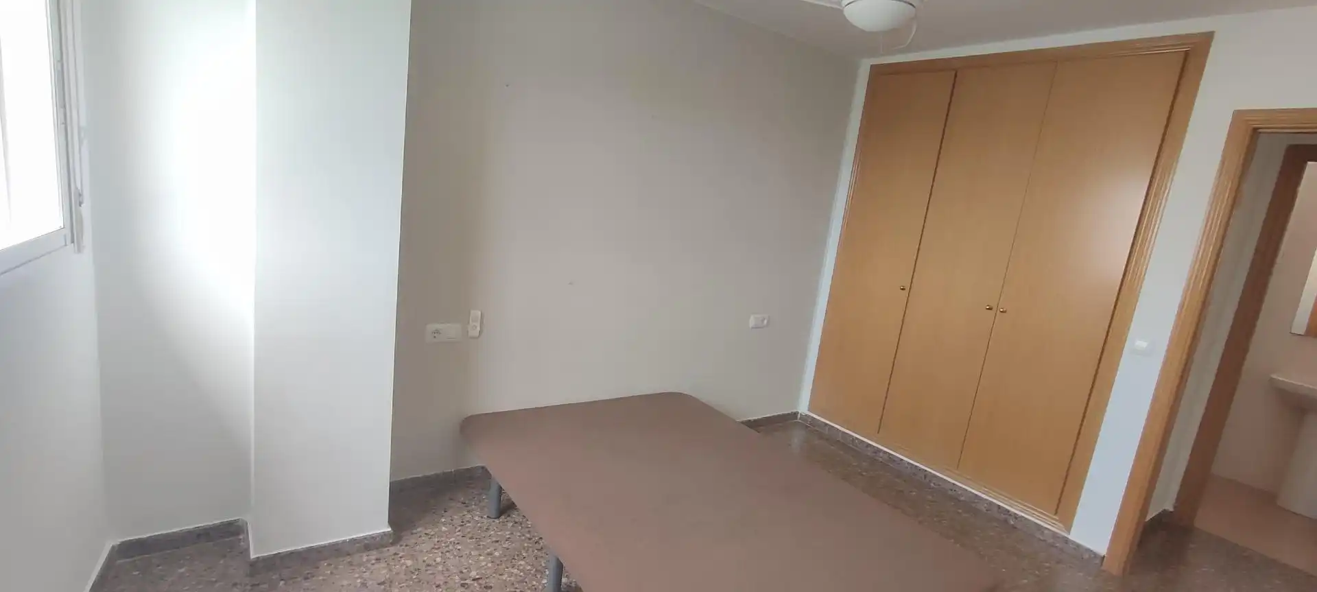 Bedroom of Attic for rent in Torrent  with Heating and Terrace