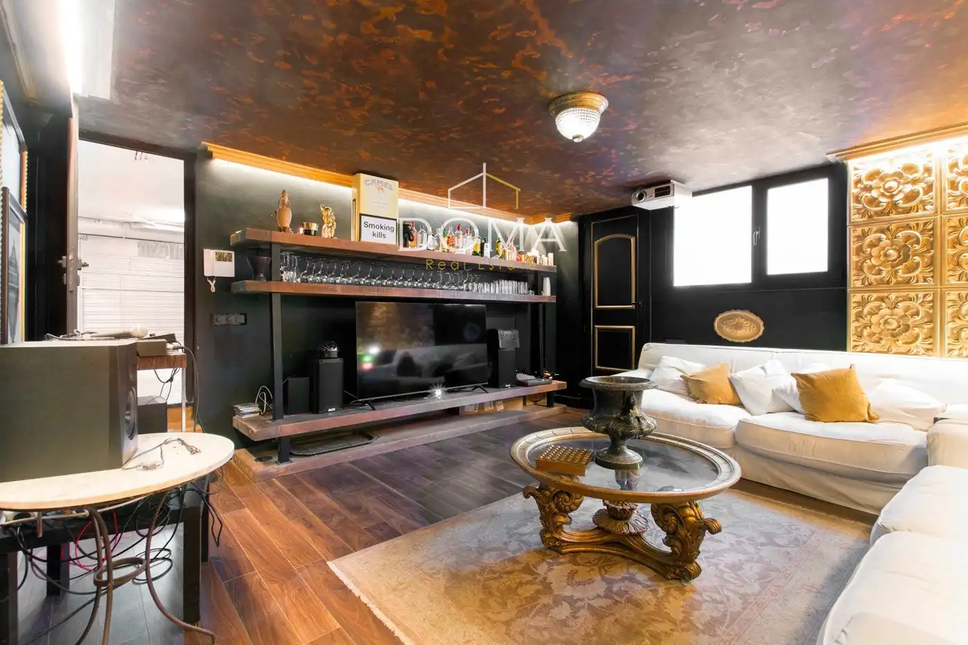 Sala de estar de Casa adosada en venta en Esplugues de Llobregat con Aire acondicionado, Calefacción y Terraza