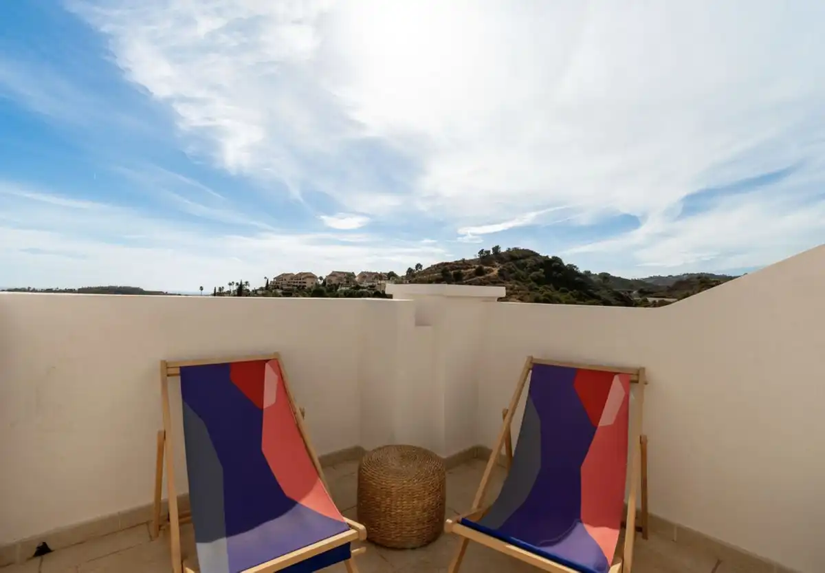 Terrasse von Maisonette zur Miete in Marbella mit Klimaanlage, Terrasse und Abstellraum