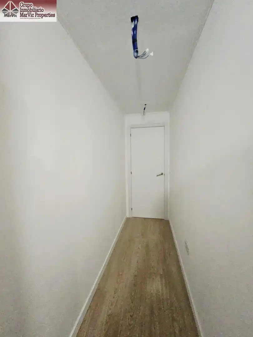 Piso en venta en Benidorm con Balcón