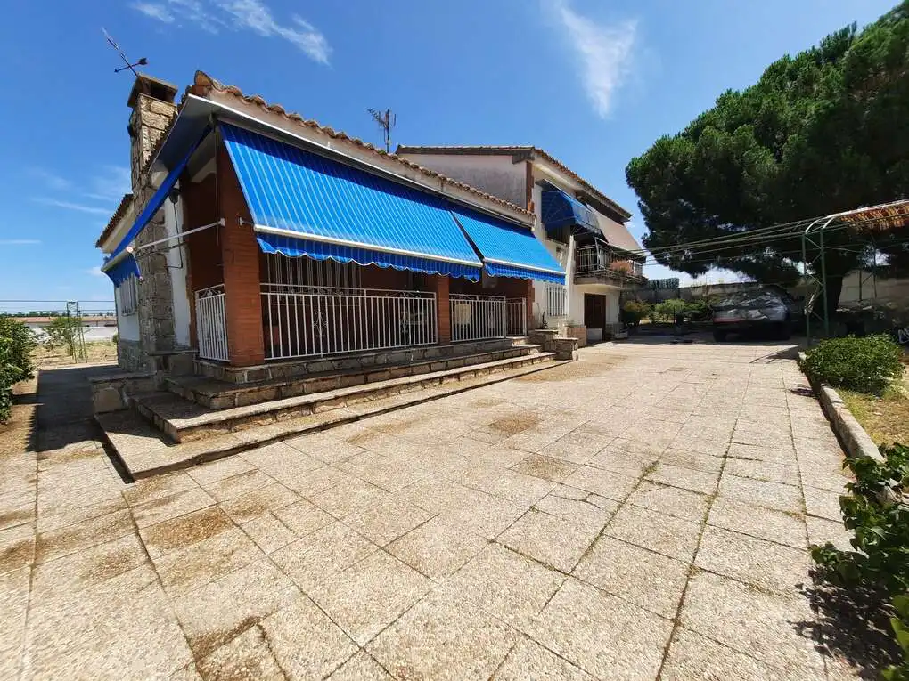 Villa con terrazza in vendita a Escalona, imagen 3
