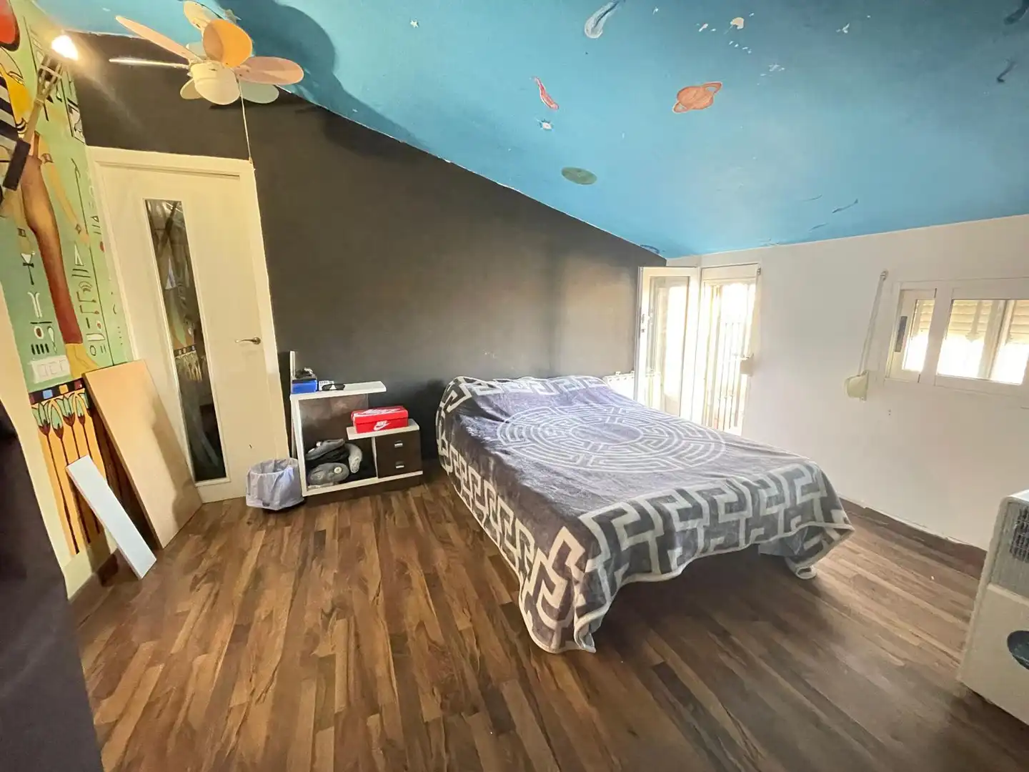 Casa aparellada amb terrassa en venda a Avenida Emilio Castelar 65, imagen 9