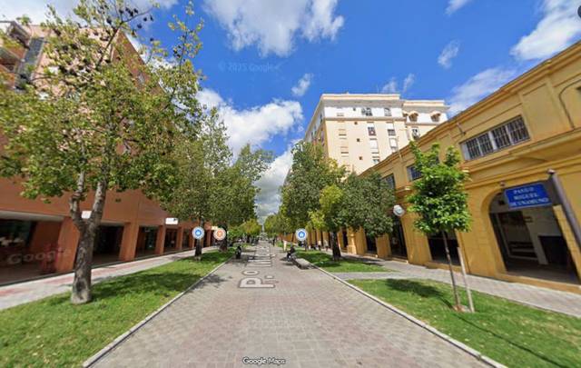 Local comercial en Venta en Urbadiez - Entrepuentes