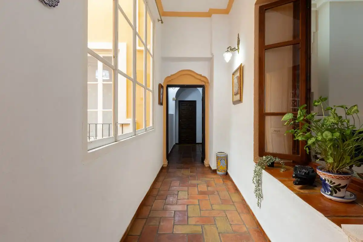 Casa en venta en C/ Canonge Cebrià, imagen 9