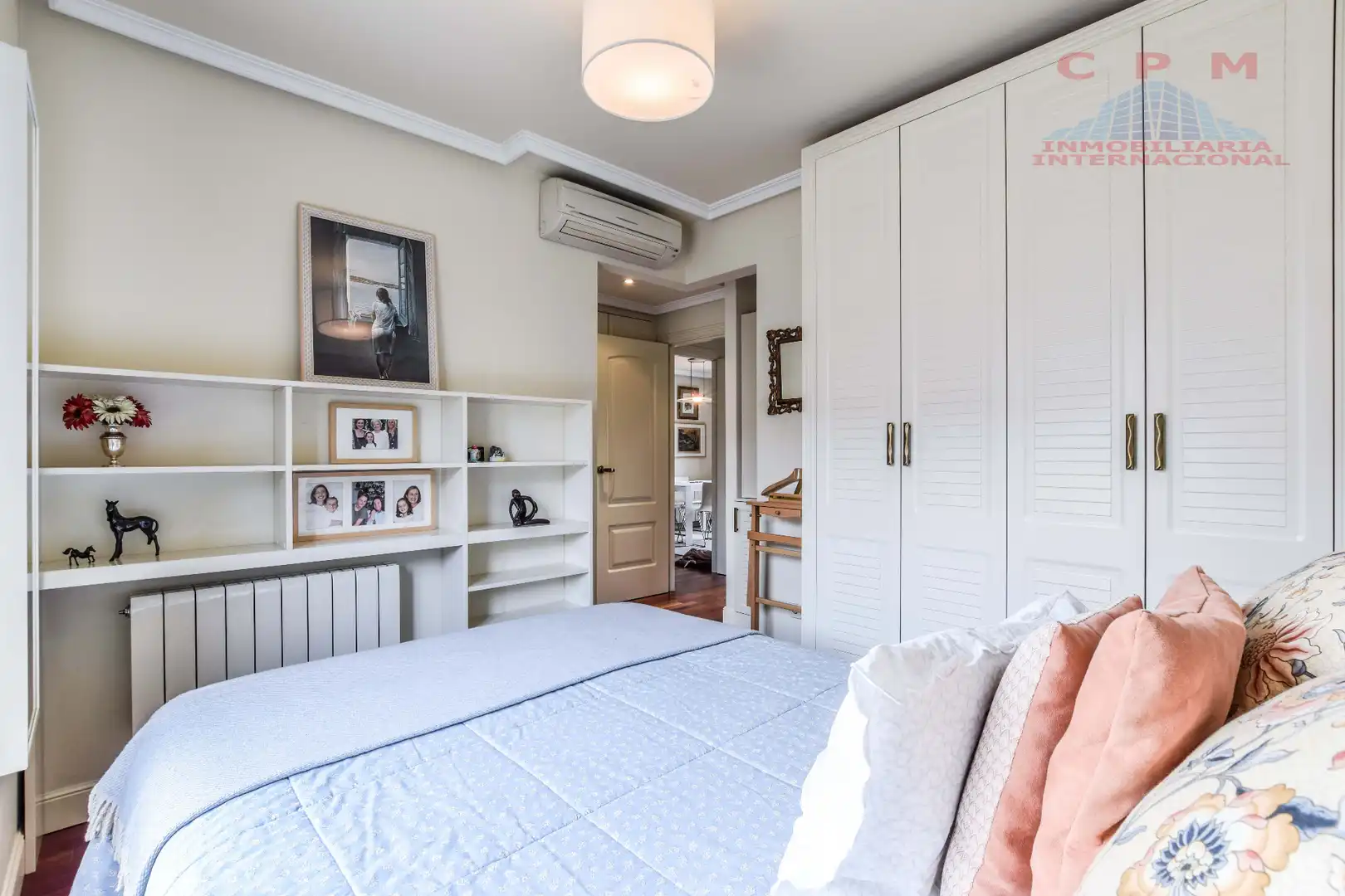 Dormitori de Àtic de lloguer en Madrid amb Aire condicionat, Calefacció i Parquet