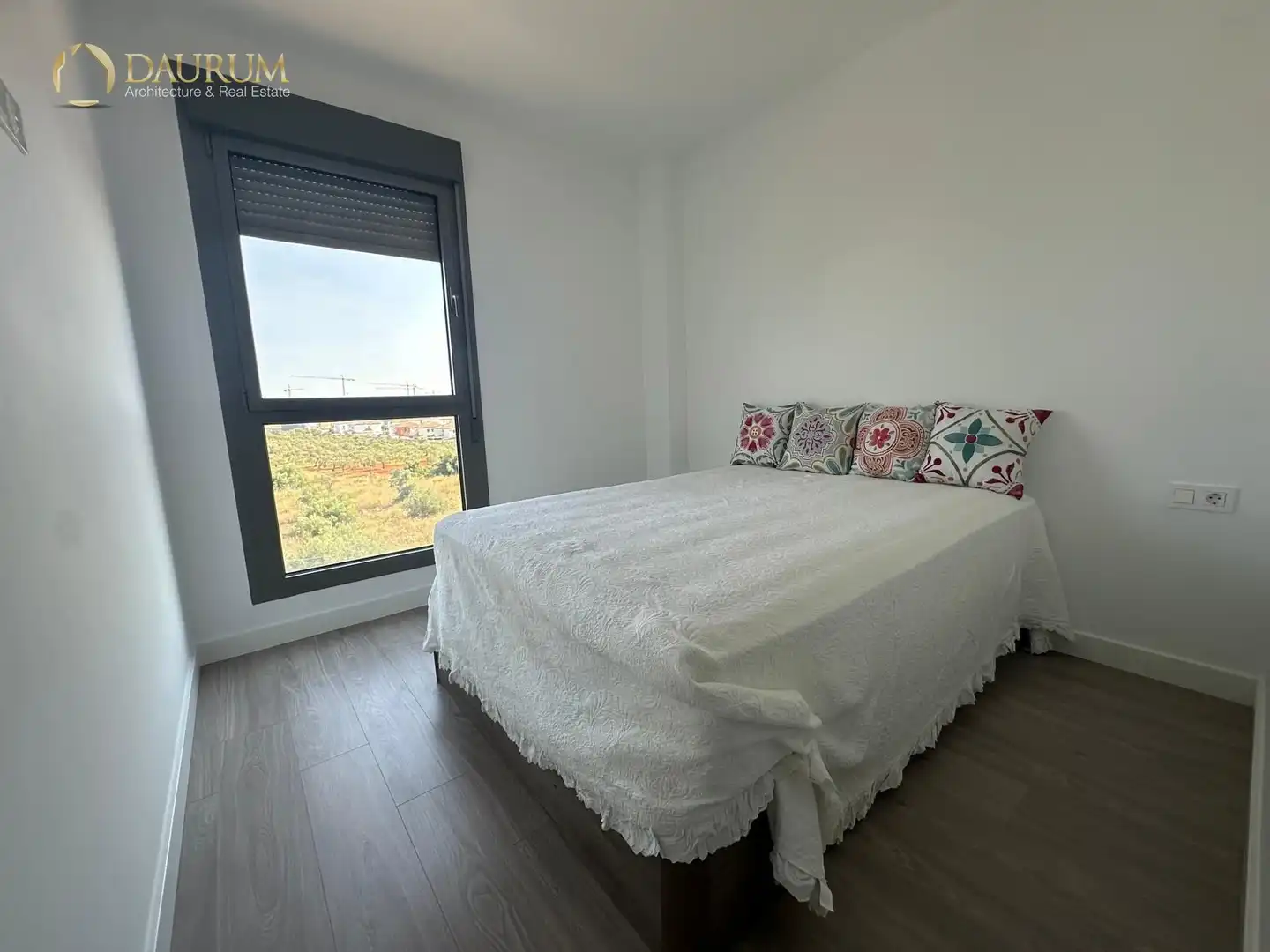 Habitación de Piso en venta en Mairena del Aljarafe con Aire acondicionado, Calefacción y Terraza