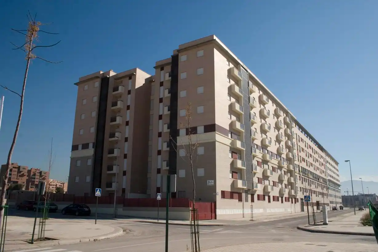 Flat with terrace to rent in Calle la Palmita 12