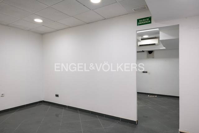 Oficina en Venta en El Putget i el Farró