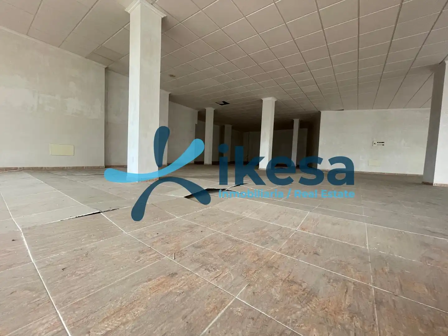 Local comercial en venda a Andújar, imagen 9
