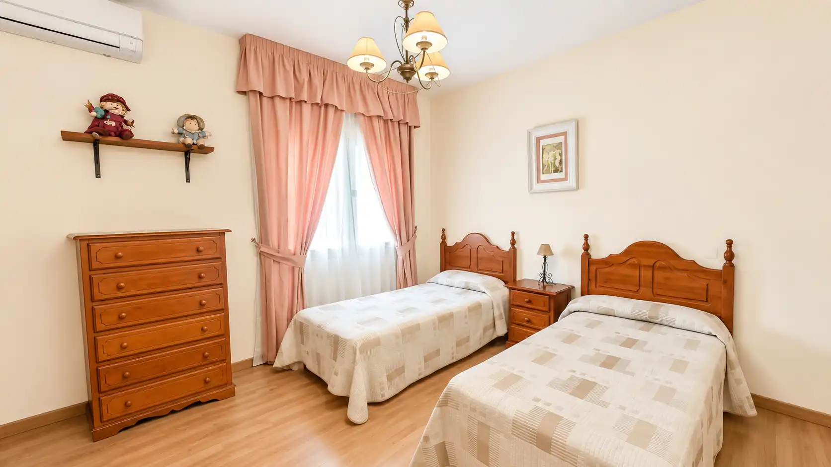 Dormitori de Casa o xalet en venda en Rincón de la Victoria amb Aire condicionat, Calefacció i Jardí privat