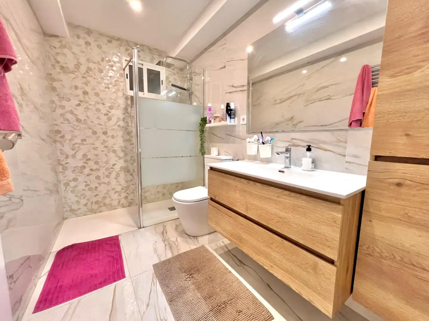 Bathroom of Flat for sale in Tarragona  with Air Conditioner and Terrace