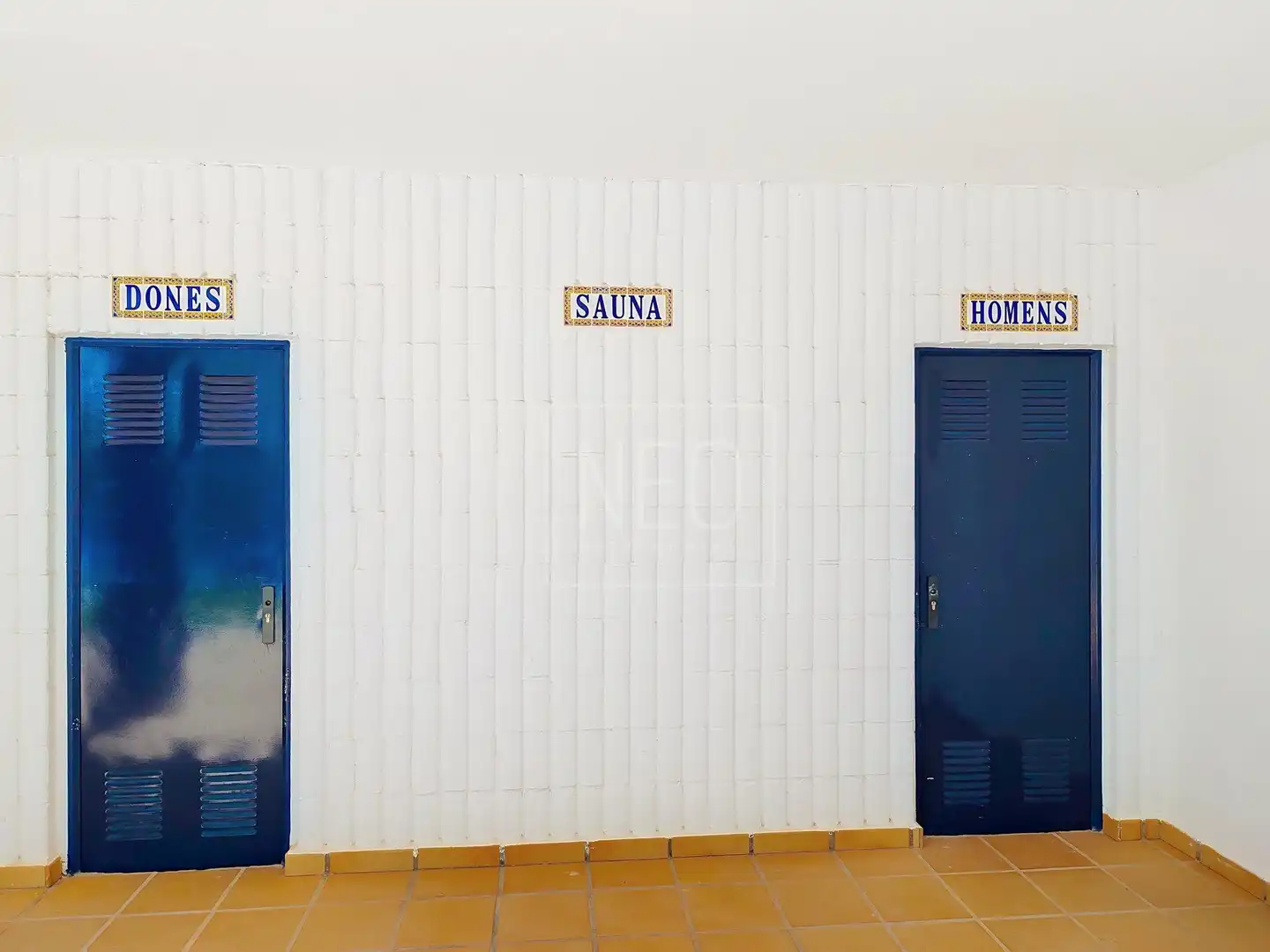 Bathroom of Flat for sale in Daimús  with Air Conditioner, Heating and Private garden