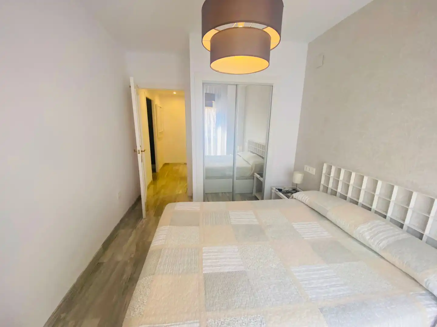 Apartments for rent in Calle San Juan de Dios, Centro - Sagrario