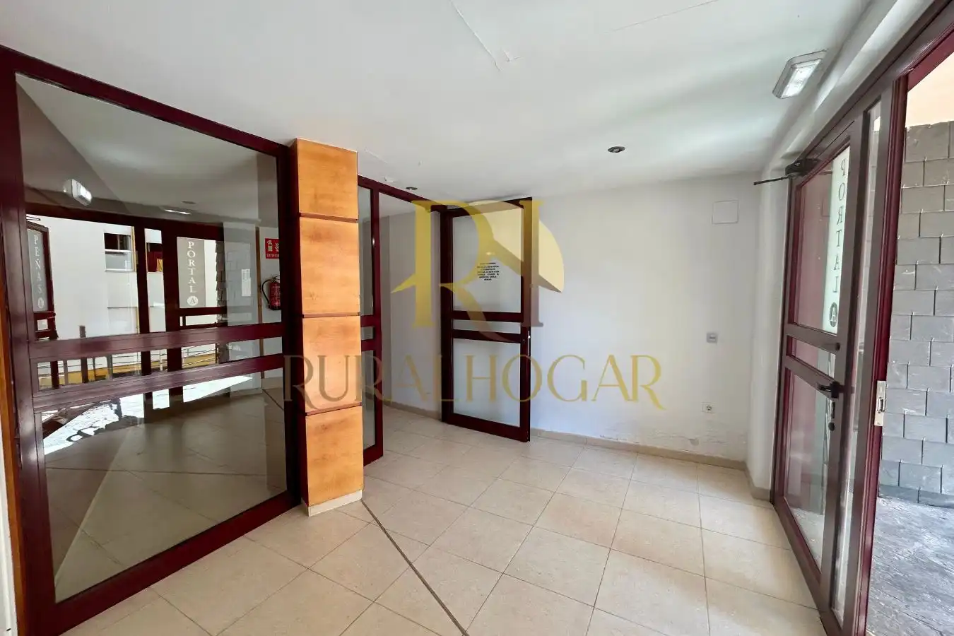 Apartament en venda en Puebla de Lillo amb Calefacció, Traster i Moblat