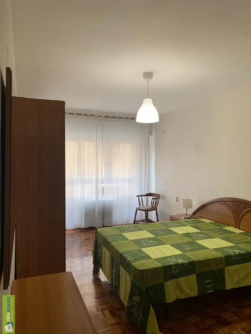 Habitación de Piso en venta en Aranda de Duero con Calefacción, Parquet y Terraza