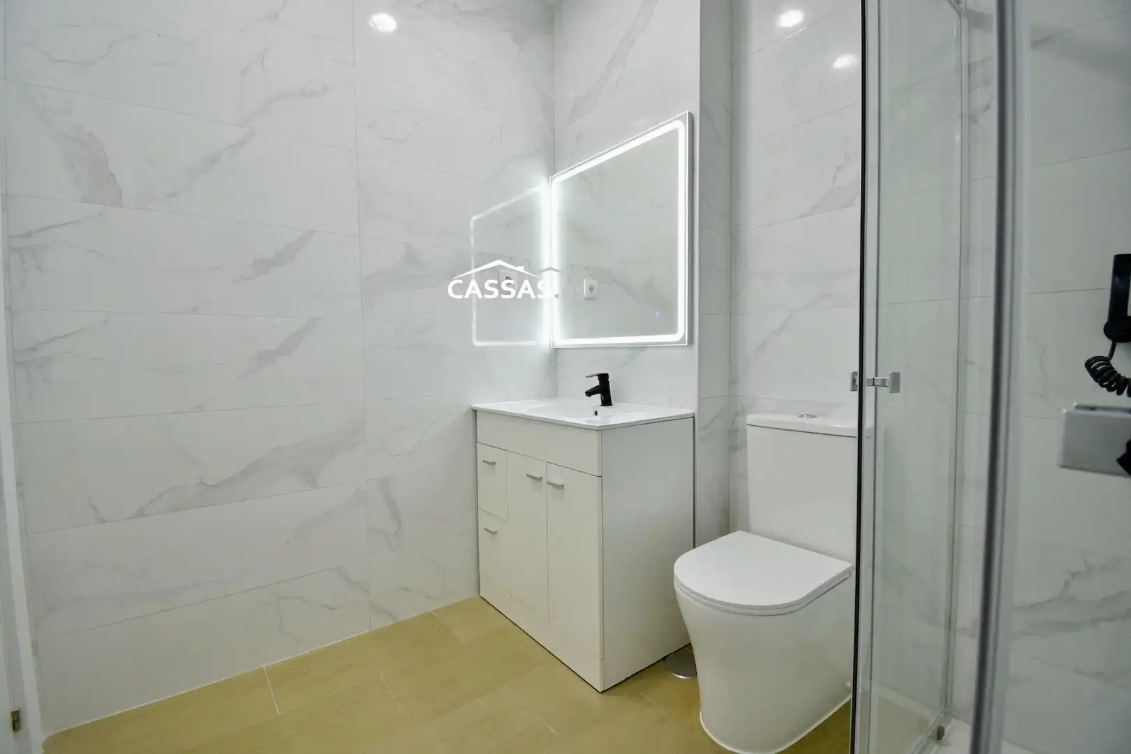 Bathroom of Flat for sale in Torrejón de Ardoz