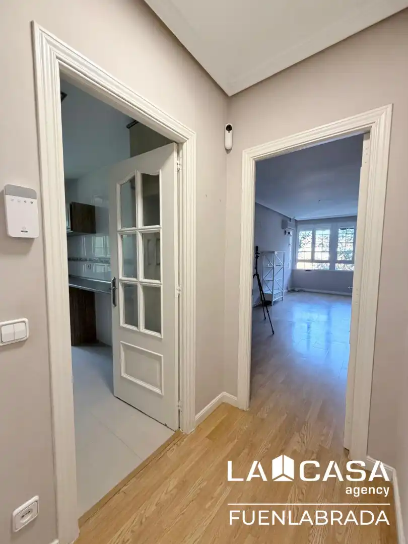 Flat for sale in Fuenlabrada  with Oven and Washing machine