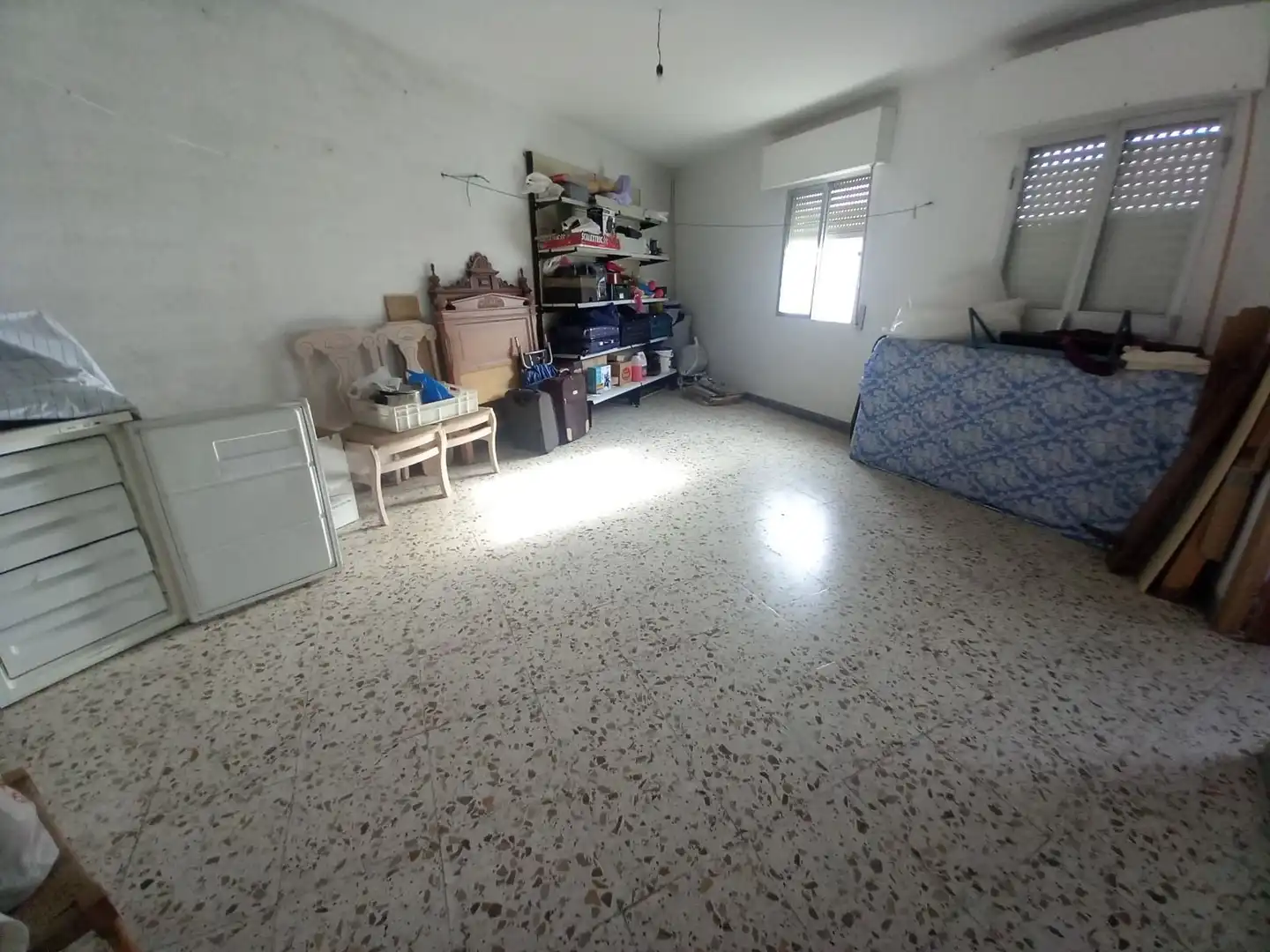Houses for sale in Ronda  with Air Conditioner and Heating