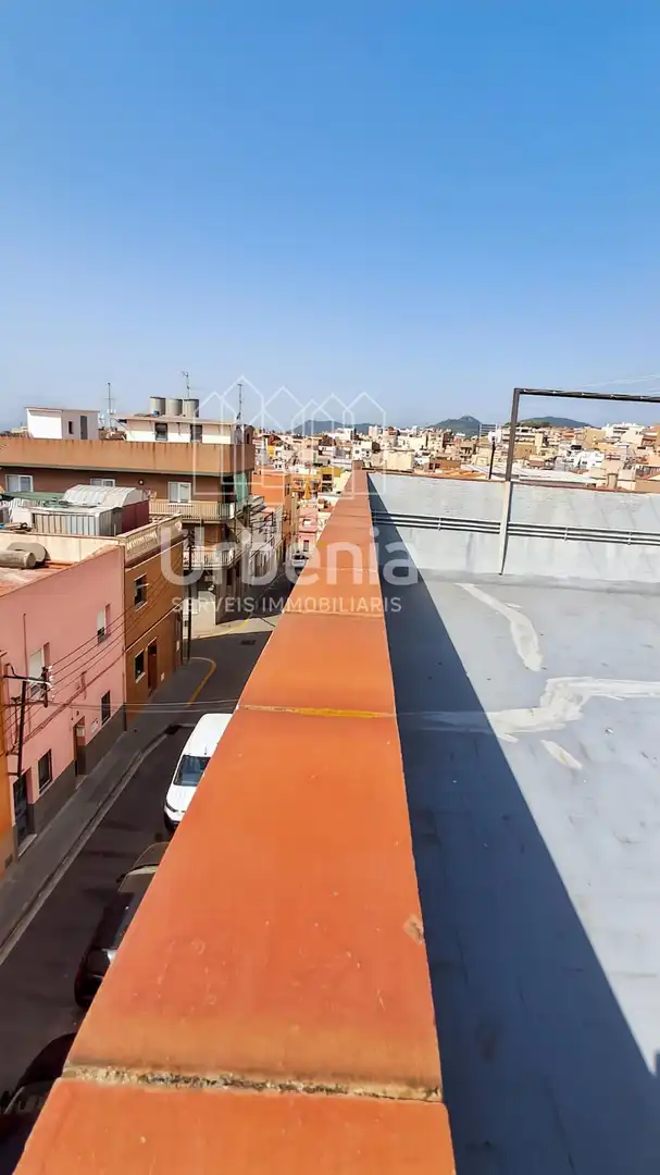 Parking de Piso en venta en Mataró con Aire acondicionado, Calefacción y Terraza