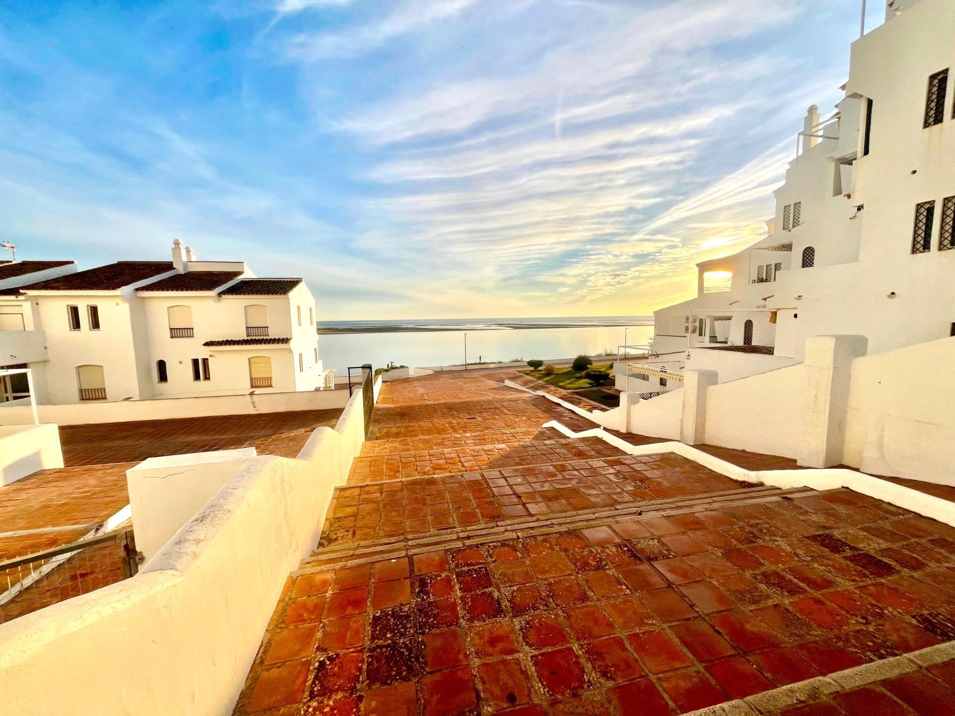 Vista exterior de Pis en venda en El Portil