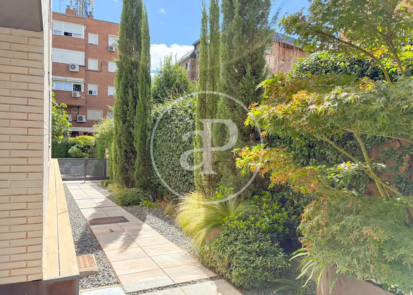 Flat with pool to rent in C. del Marqués de Pico Velasco, imagen 24