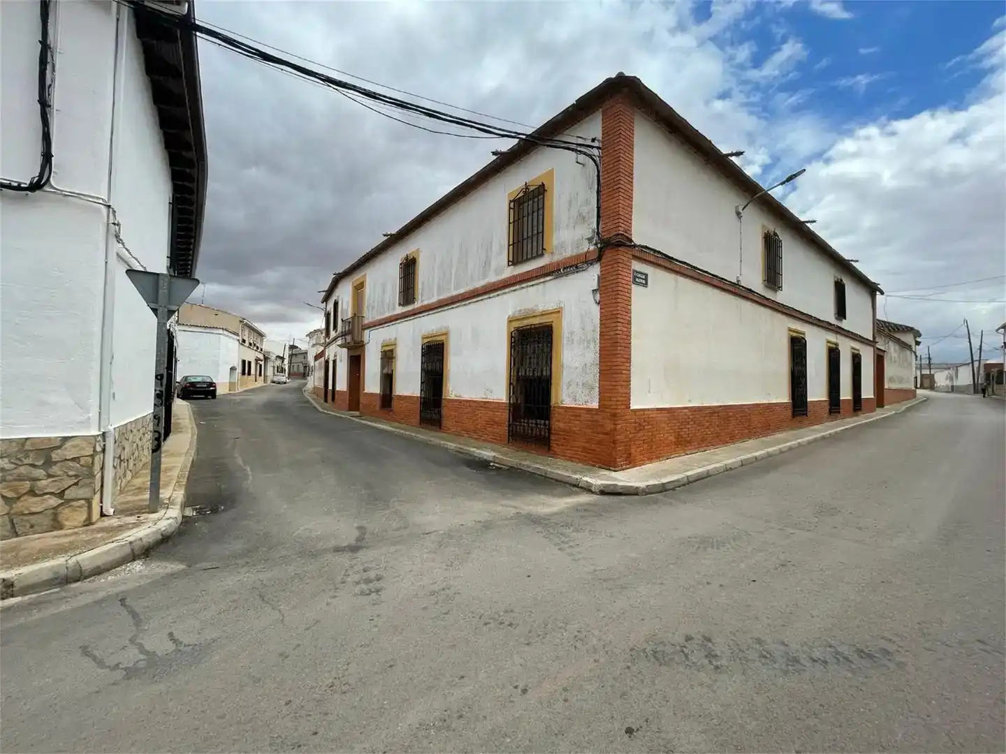 Vista exterior de Finca rústica en venda en Santa María de los Llanos amb Balcó