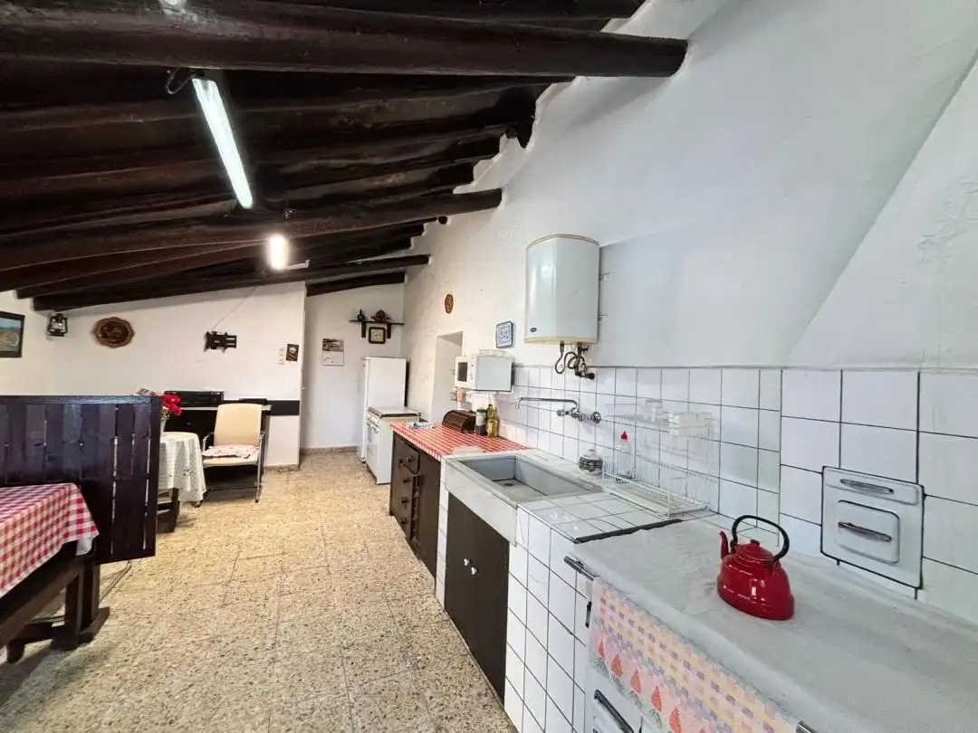 Küche von Country house zum Verkauf in Gorliz mit Abstellraum